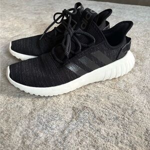 Women’s Adidas Cloudfoam